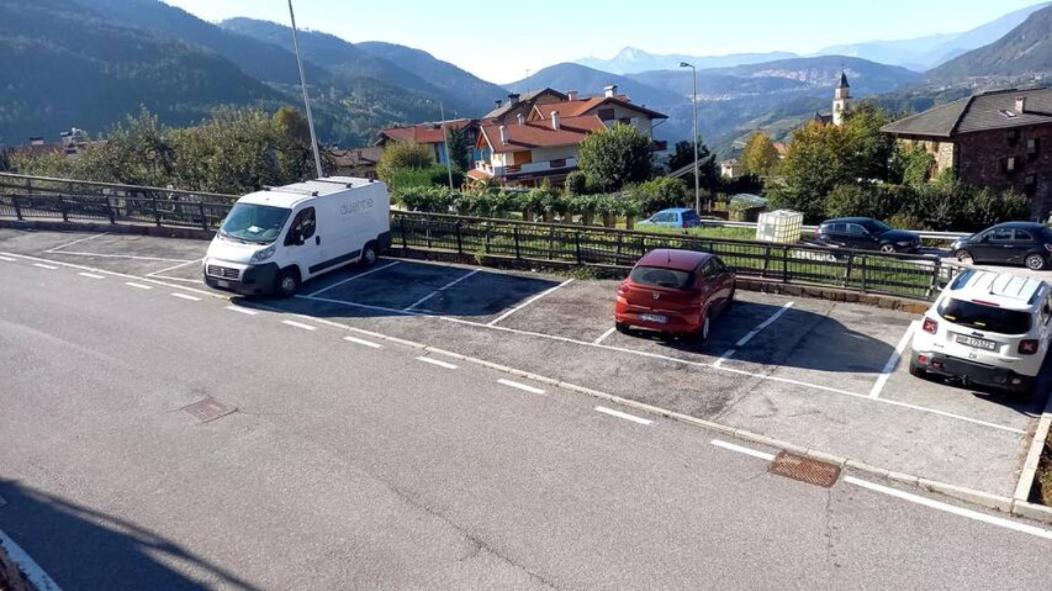 Apt. Bella Vista Nel Cuore Della Valle Di Cembra. 세곤차노 외부 사진